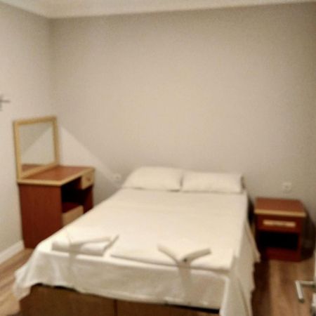 Venues Park Apart Suites Çeşme Bilik gambar