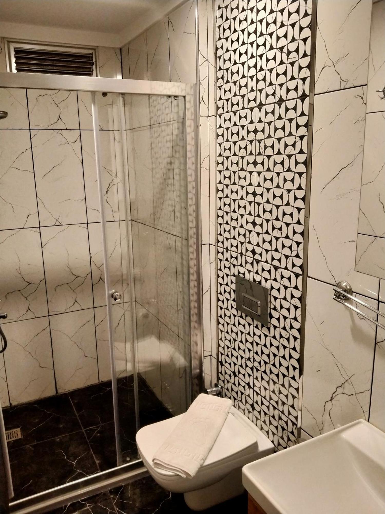 Venues Park Apart Suites Çeşme Bilik gambar