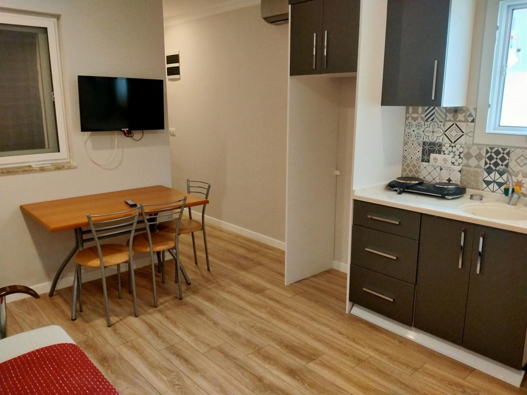 Venues Park Apart Suites Çeşme Bilik gambar