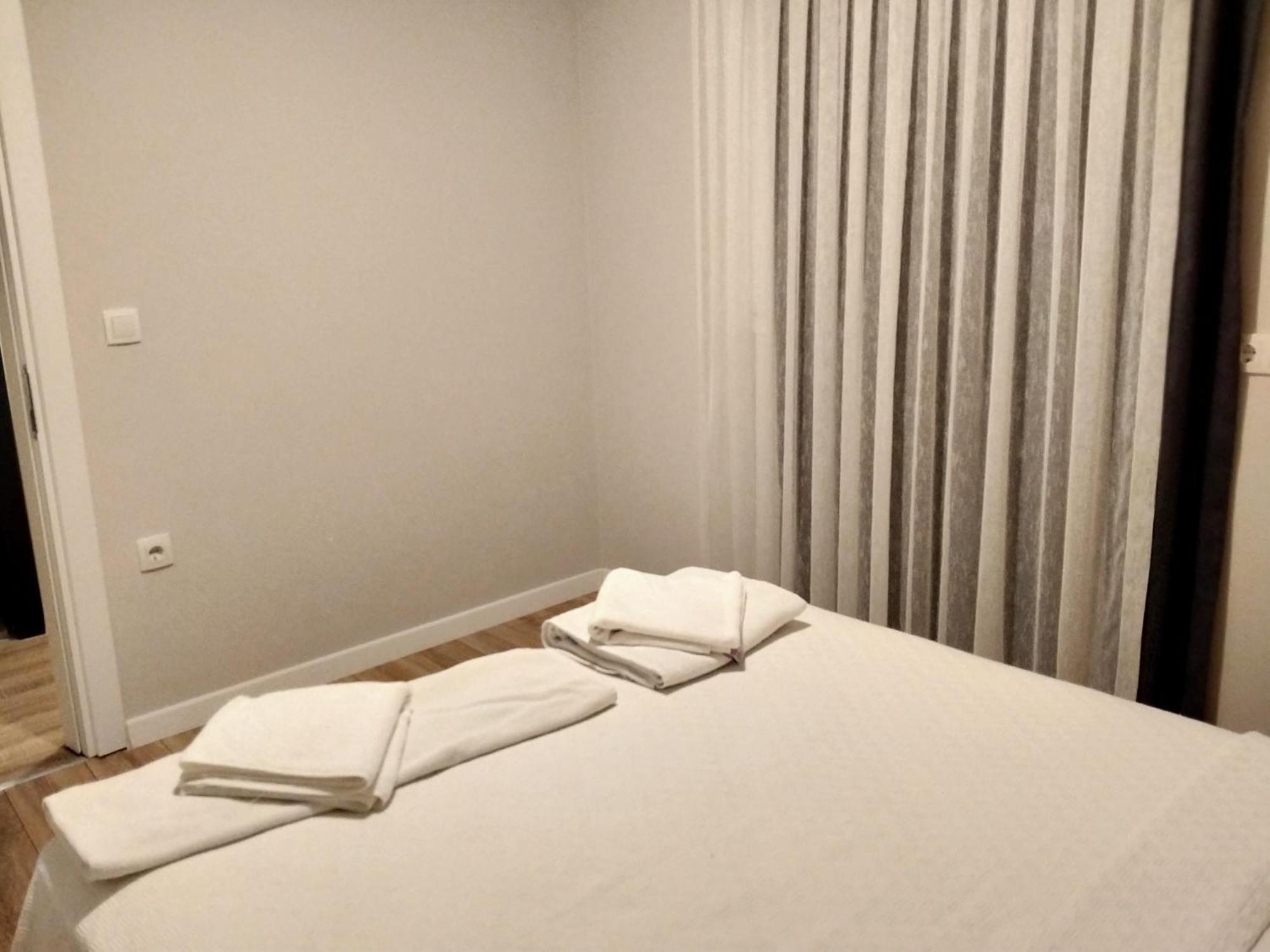 Venues Park Apart Suites Çeşme Bilik gambar